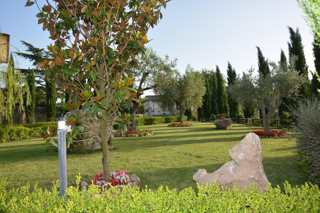 Pinus Rooms Benevento Exterior photo